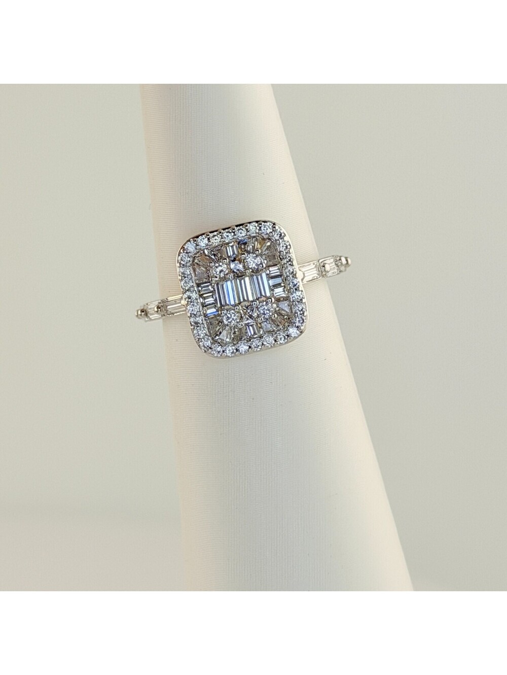 Bomb Party Lumina Ring Sz 6 "Elegance In Edges" Clear Cz on Rhodium RG54940